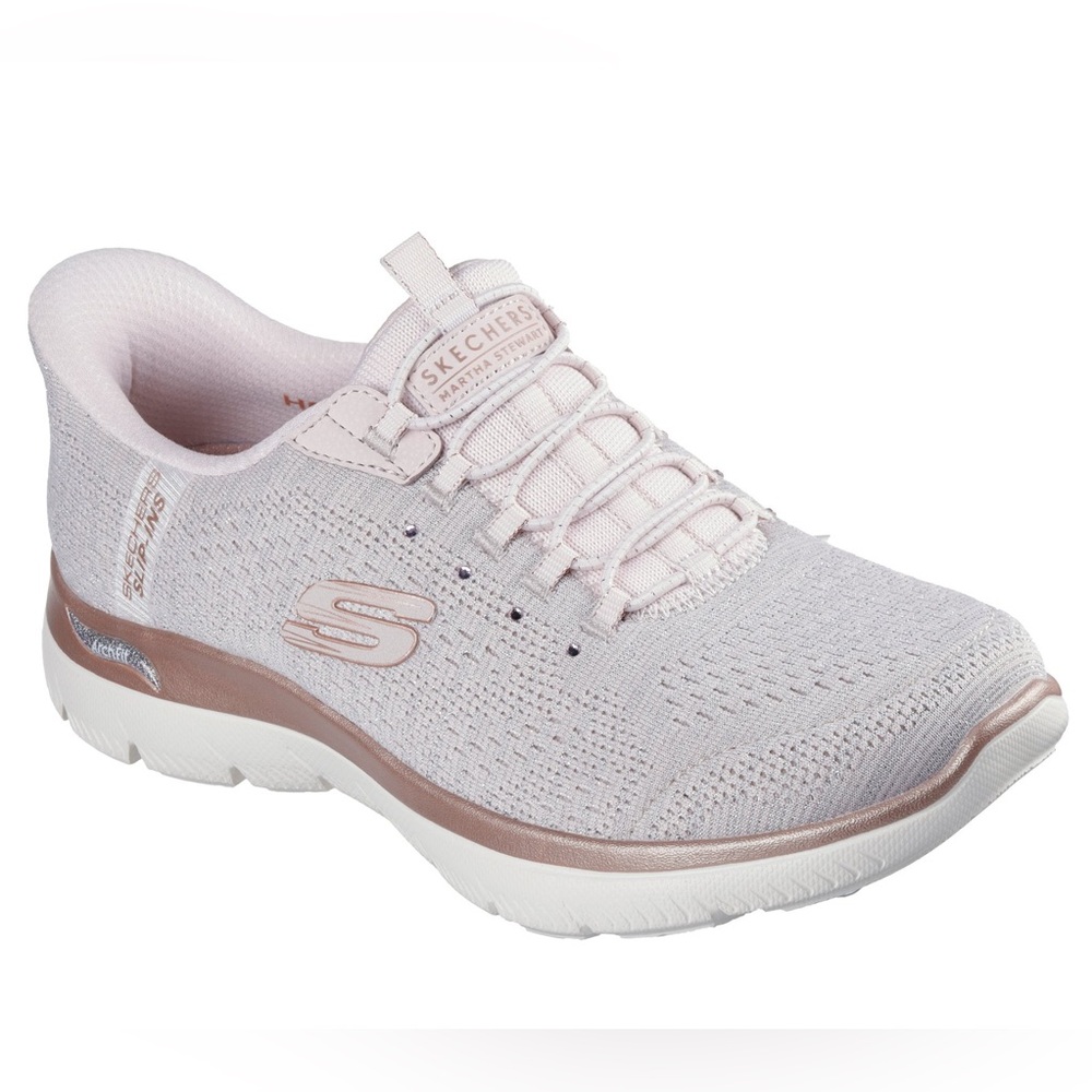 Skechers Women's Pink Athletic Shoes.   The Label Says size 10, But They're 10.5